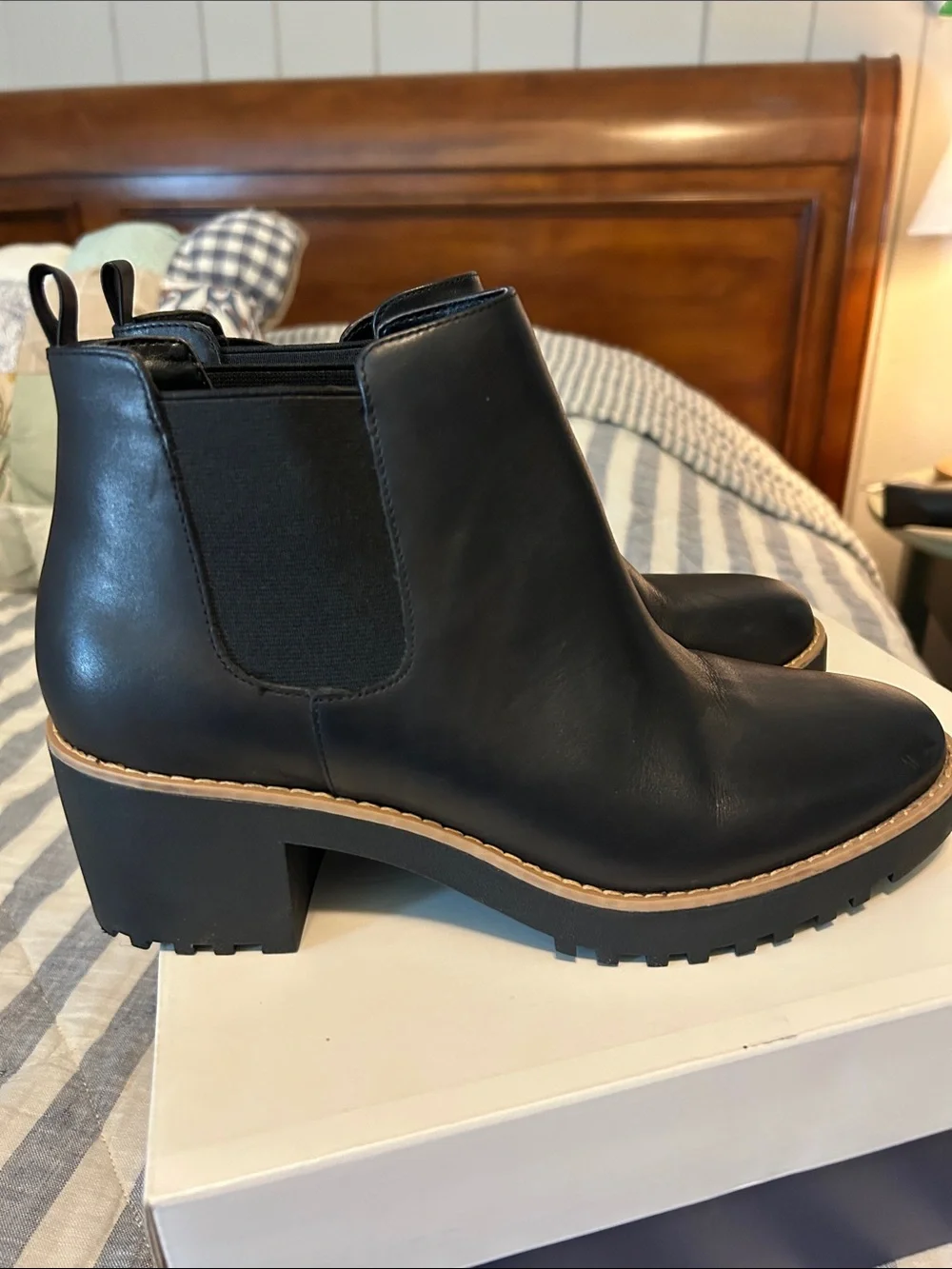Caslon Black ankle boots